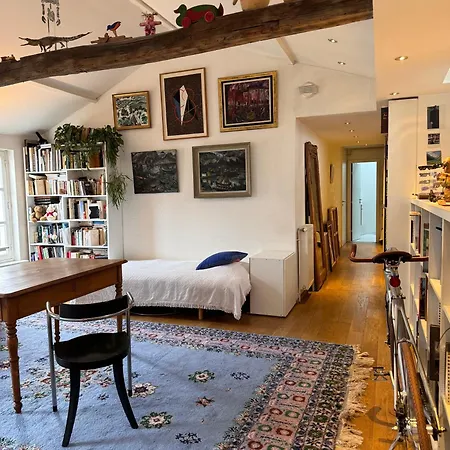 Loft Marais 100 M2 In Heart Of Parigi